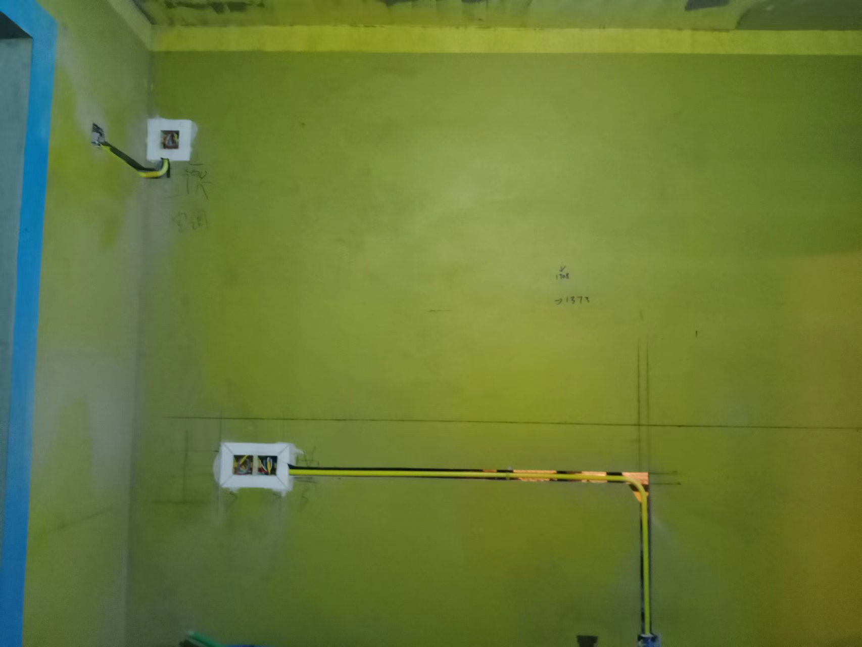 萬(wàn)米麗景在施工地