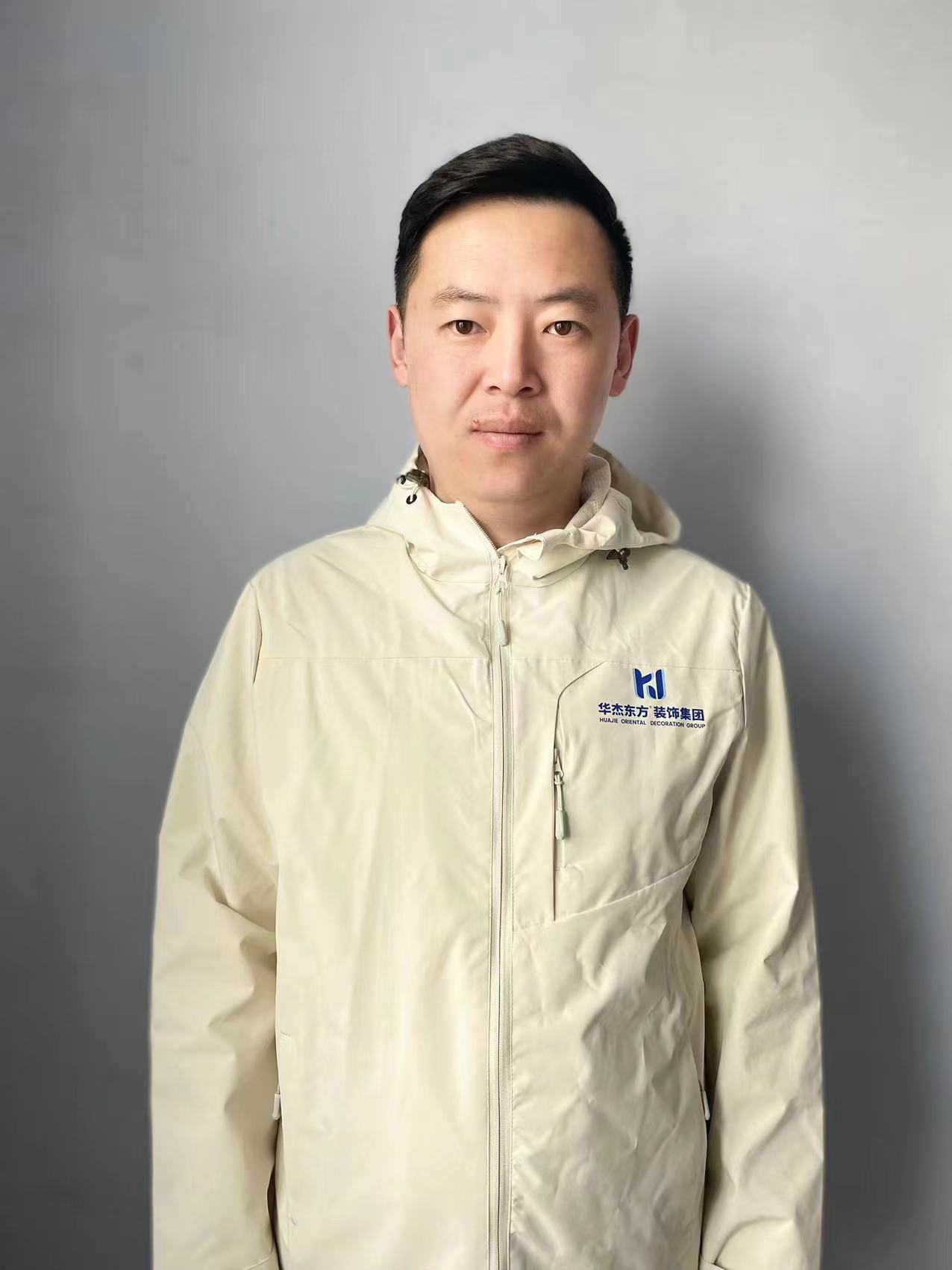 工長柏平枝