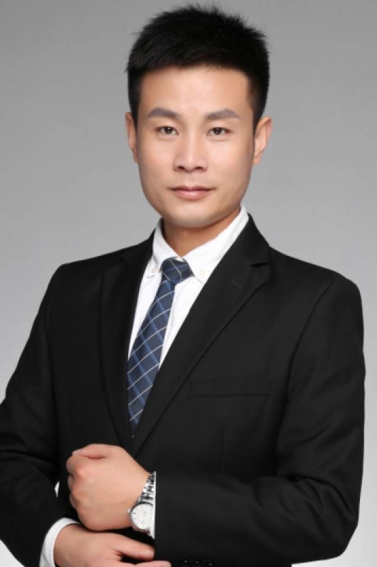 項目經(jīng)理汪志明